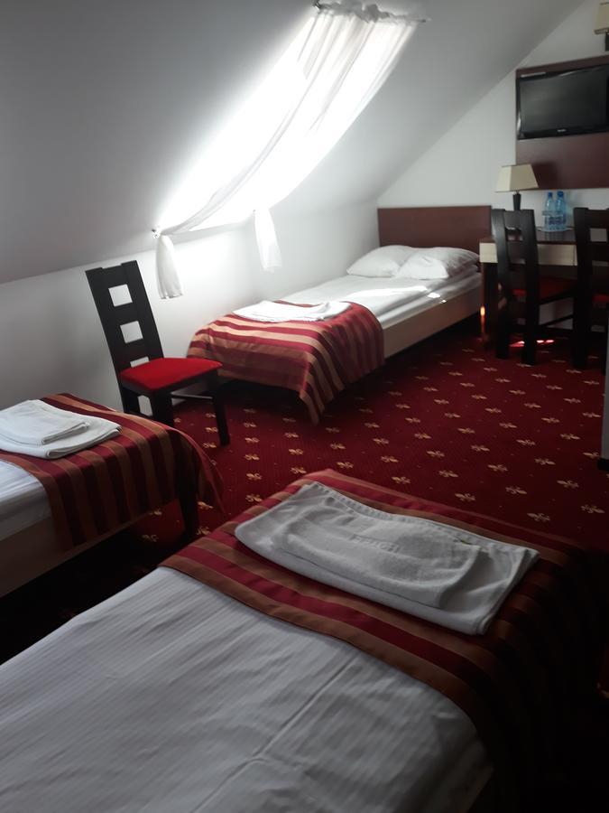 Hotel Platinum Hrubieszow Buitenkant foto
