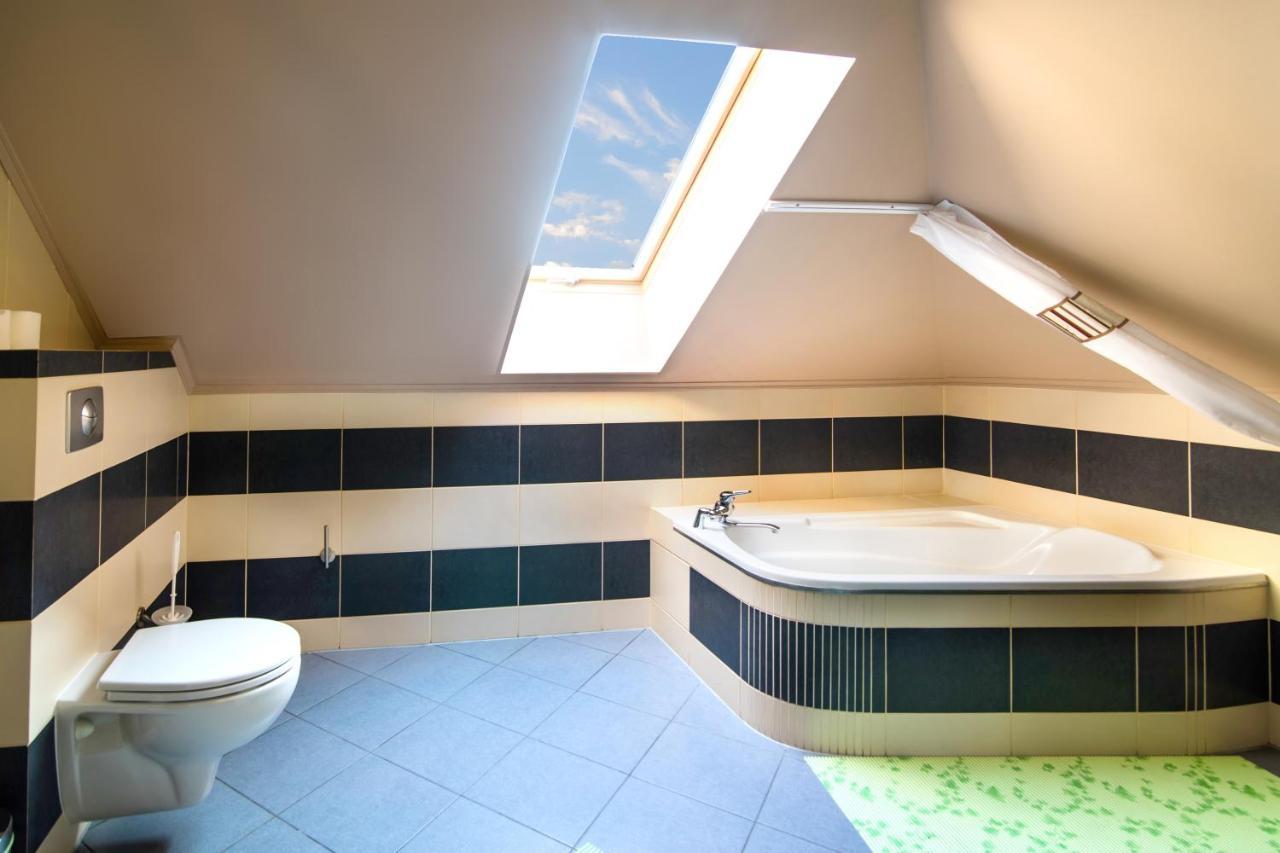 Hotel Platinum Hrubieszow Buitenkant foto